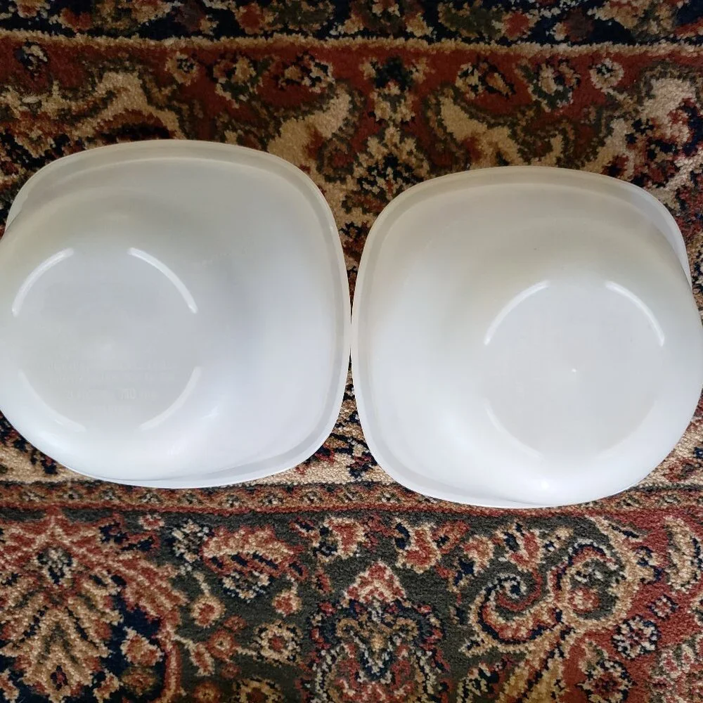 Lot of 5 Food Storage Containers with lids - Various sizes - Picture 5 of 15